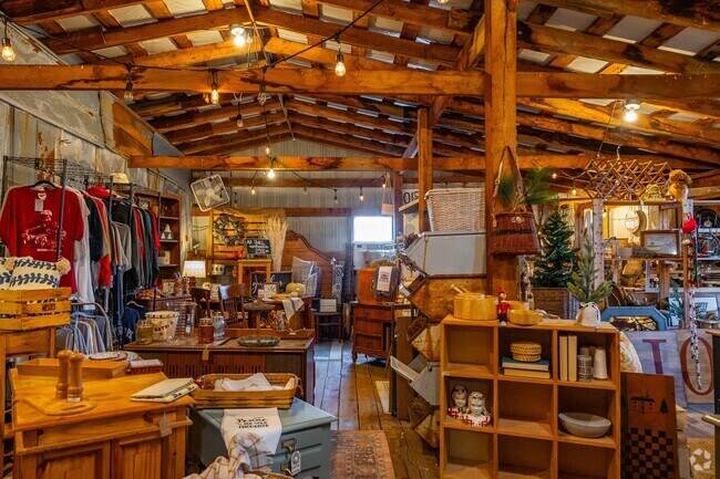 Residents can mosey in to Farm Fresh Vintage Finds in Fairview to hunt for new and used goods.