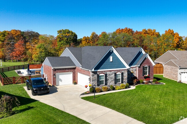 Freshly-built homes in Ryland Heights new subdivisions typically offer 1,200 to 3,000 square feet.