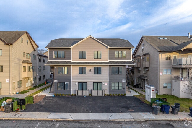 New Square has a mix of older and newer homes.