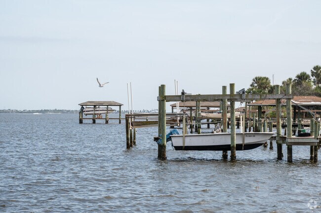 For water loving locals, the Halifax River is just a few miles down the road from Countryside.