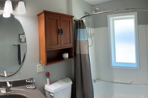 2022 S Dakota Ave, Sioux Falls, SD 57105 - photo 5