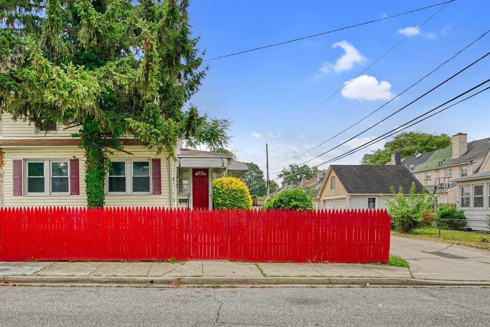 5 Sunship Rd unit 5 Sunship Rd Predece, Dundalk, MD 21222 - photo 1