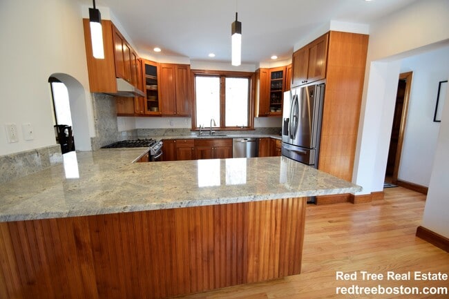 75 Somerset Rd, Brookline, MA 02445 - photo 6