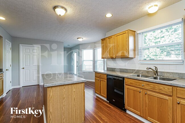 1206 Preeman St, Blacklick, OH 43004 - photo 5