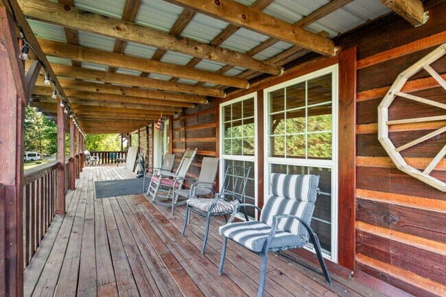 1736 Walnut Hill Ln unit ID1266892P, Sevierville, TN 37876 - photo 7