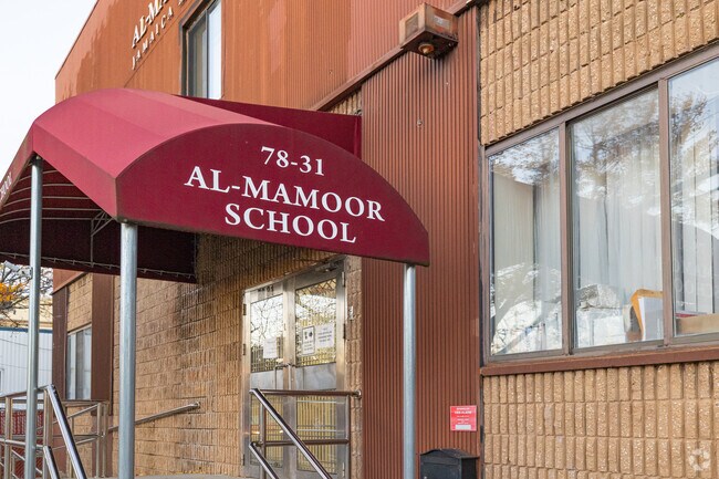 Al-Mamoor School is in Jamaica Queens.