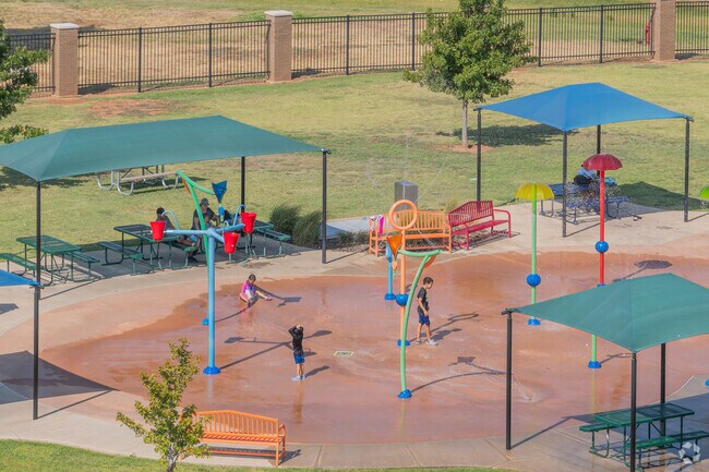 Your kids will love splashing around in the Elmer Thomas Splash Park.
