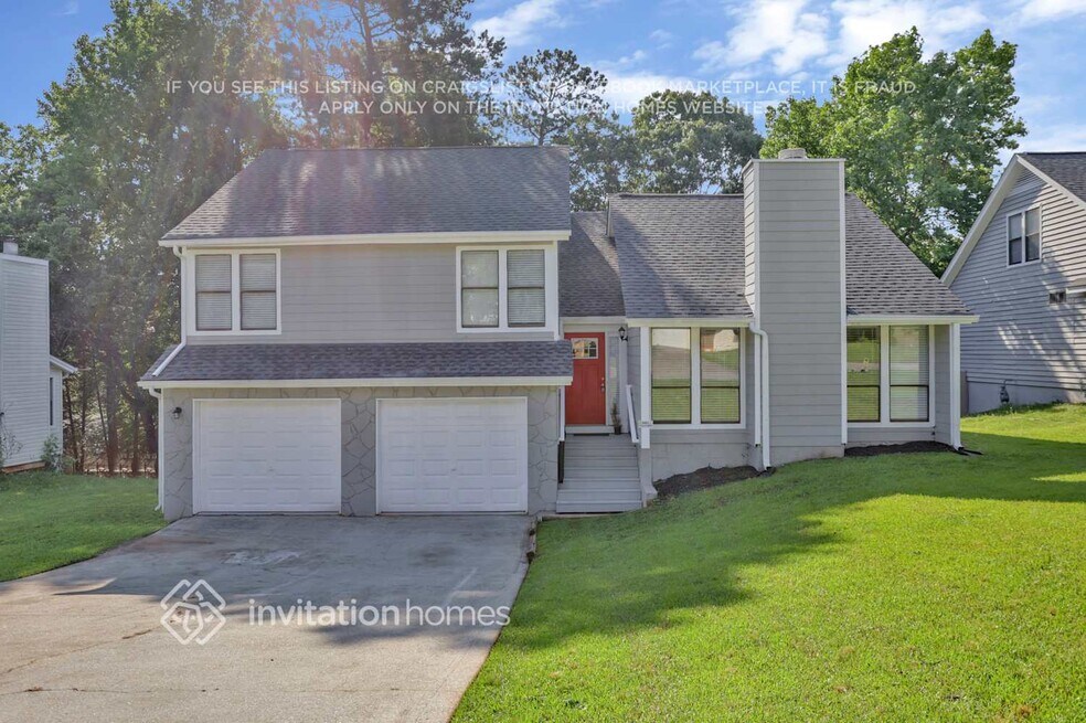 1194 Realm Ln, Lawrenceville, GA 30044 - photo 1