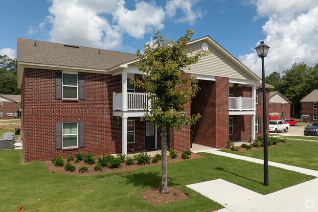 Brewington Pointe Apartments, Brewton, AL 36426 - photo 3