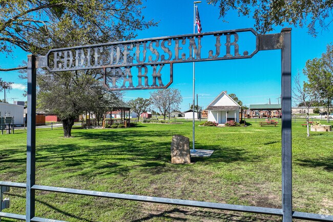 Eddie Deussen Jr. Park is a central gathering spot in Ponder.
