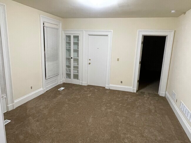 2907 Austin St, East Troy, WI 53120 - photo 5