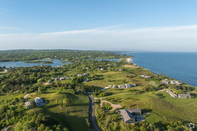 State Rd winds through the hills of Chilmark.