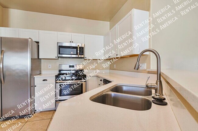 8321 N Rocky View Ln, Tucson, AZ 85743 - photo 7