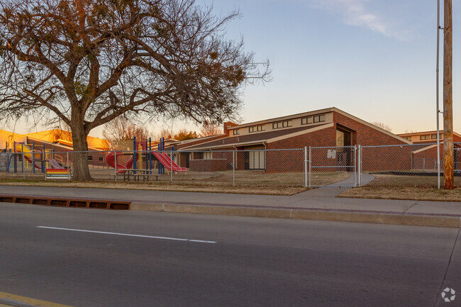 Jenks East Elementary is located in OK.