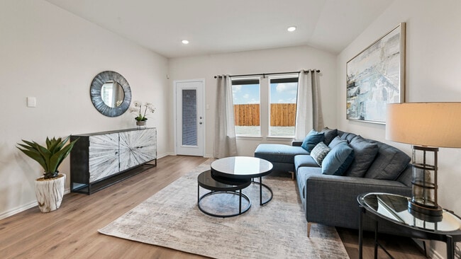 1807 Teton River Dr, Blue Ridge, TX 75424 - photo 3