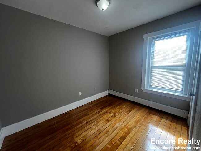 270 Bowdoin St unit 9, Dorchester, MA 02122 - photo 7