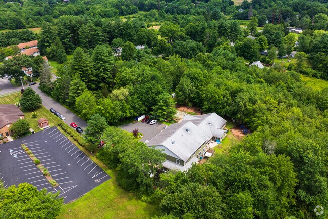 At Amherst Montessori children are part of a close and supportive classroom community.