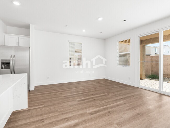 8444 Black Friday Ct, Las Vegas, NV 89113 - photo 6