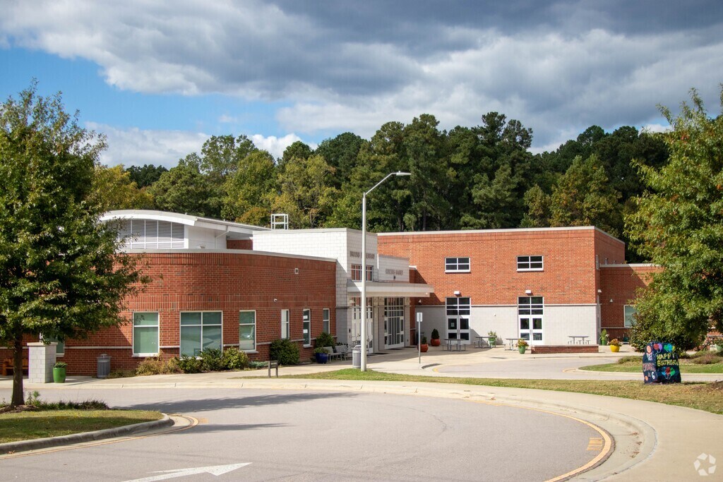 Brooks Elementary serves students in the North Hills community.