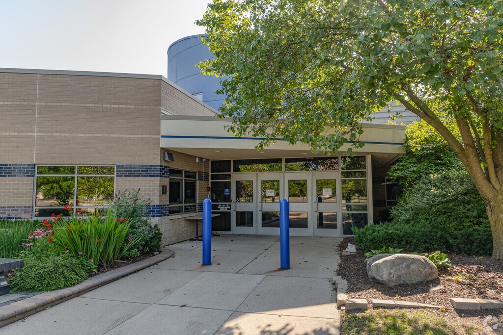 Holy Family Regional School, Rochester Hills MI Rankings & Reviews