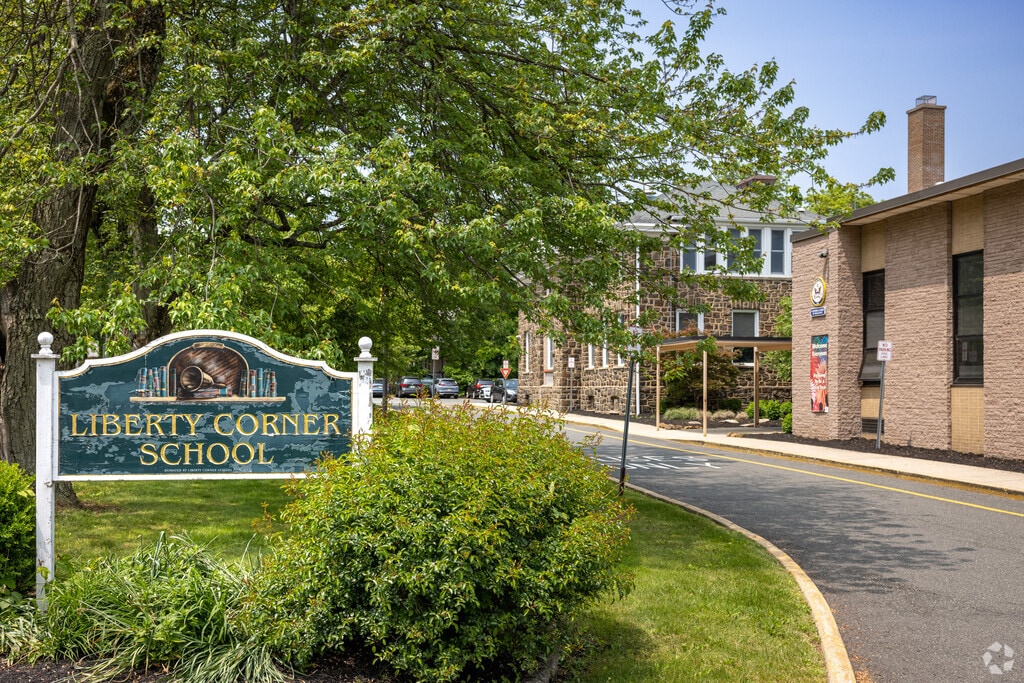 Liberty Corner School, located in the Liberty Corner Section of Bernards Township, NJ, was built in 1905 for the then mostly farming community.