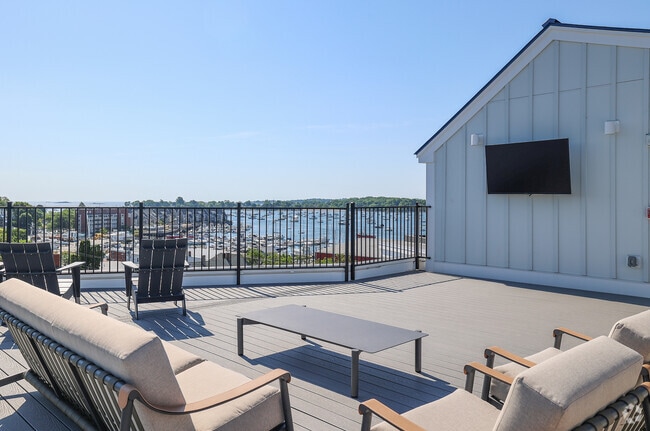 Amara, Beverly, MA 01915 - photo 7