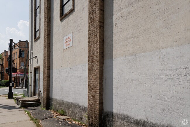 67% of students at Calvary Christian School are female.