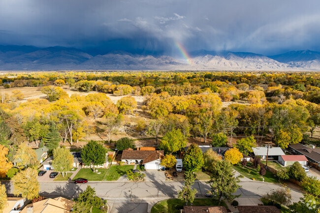 West Bishop is surrounded by mountains and interesting weather you are sure to enjoy.