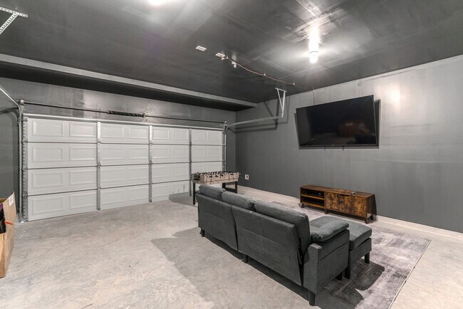 10314 Woodwick St unit ID1283919P, Houston, TX 77016 - photo 2