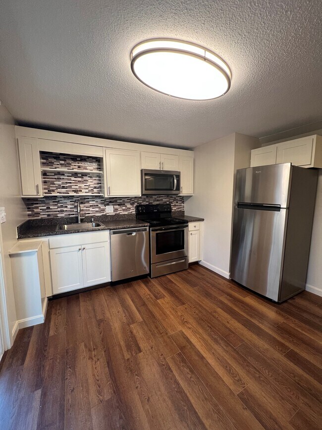 Maine Apartments for Rent pg 2