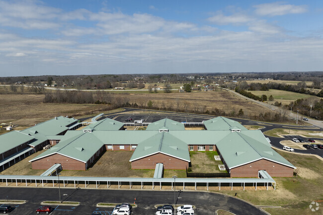 Cedar Hill Elementary School in Ardmore Alabama is a public primary school in Limestone County.