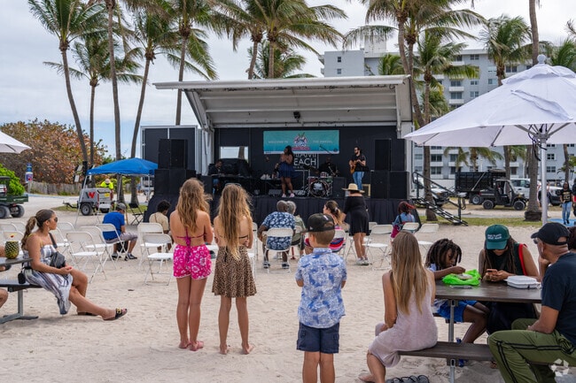 Lummus Park hosts the annual Soul Vegan Festival with live music throughout the day.