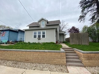 301 6th St NW Unit 2, Rochester, MN 55901