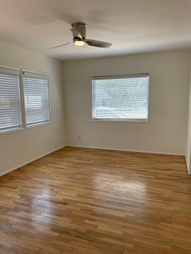 453 30th St unit Lower, Hermosa Beach, CA 90254 - photo 4