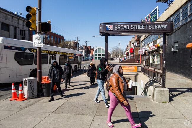 SEPTA Subway Station Broad & Erie is a travel hub for those in Juniata Park.