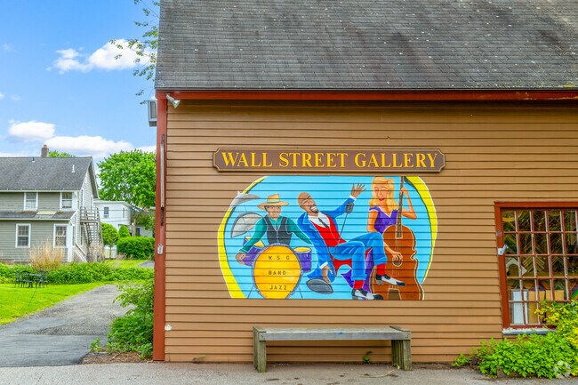 The Wall Street Gallery in Madison is where people can enjoy local art.