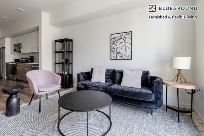 22271 Foothill Blvd unit FL3-ID1695, Hayward, CA 94541 - photo 3