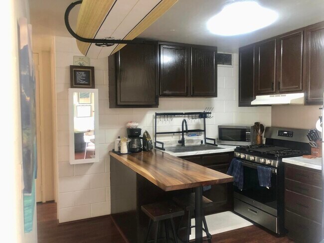 Parkland Gardens Condominiums unit 1001, Honolulu, HI 96826 - photo 6