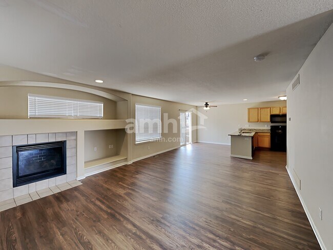 21092 E 40th Place, Denver, CO 80249 - photo 6