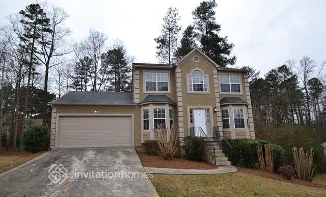 1059 Shadow Lake Dr, Lithonia, GA 30058 - photo 1