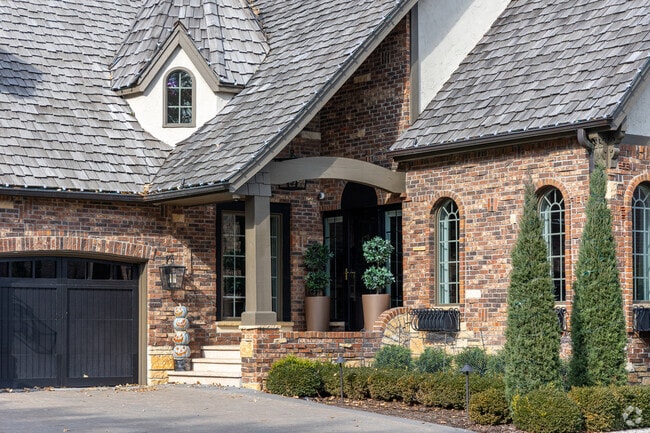 Warm and welcoming entrances are easily found in the Dewey Hill neighborhood.