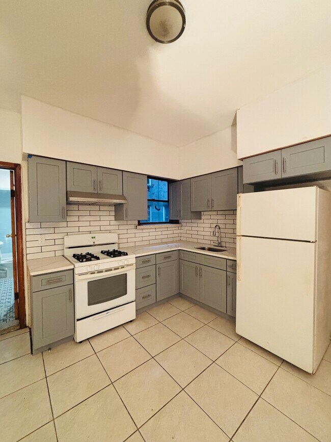 739 Harrison Ave, Harrison, NJ 07029