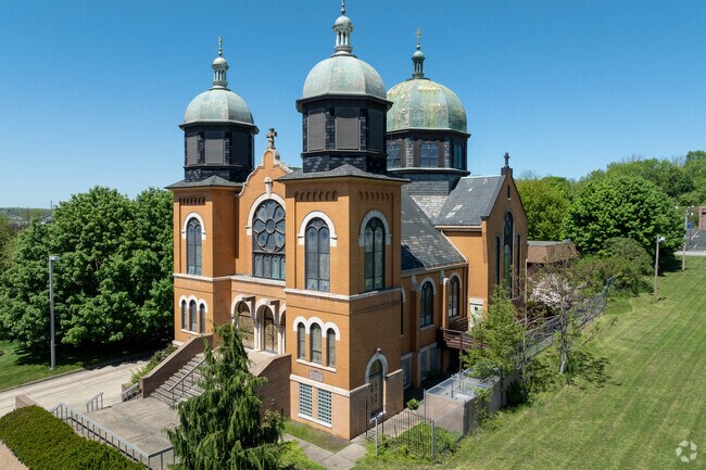 Holy Trinity Ukrainian Catholic Church in Arlington