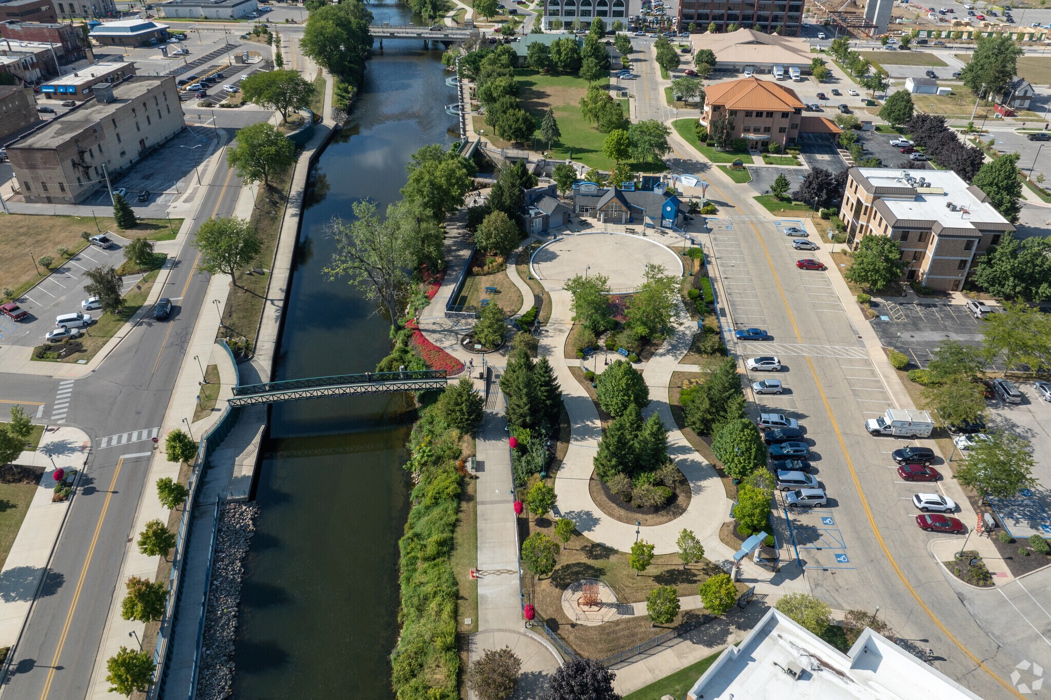 Just outside of Riverview East is year-round riverside fun at Nibco Water and Ice Park.