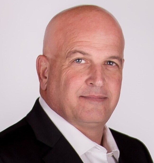 Barry (Keith) Arnold