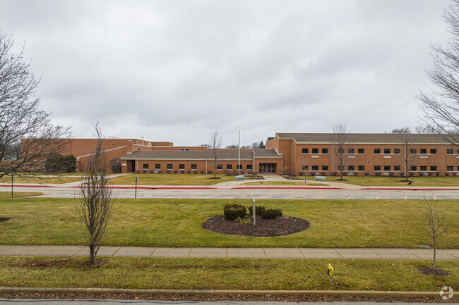 Owen Elementary School is a top rated, public school located in Naperville, IL.