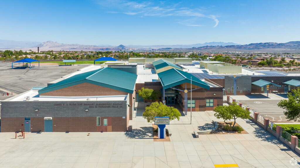 View of the entrance to James E & A Rae Smalley Elementary School.