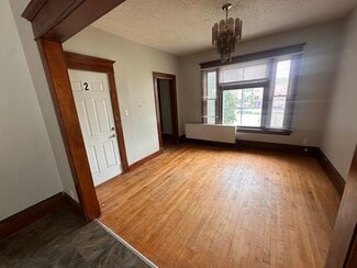 834 University Ave W Unit 2, Saint Paul, MN 55104