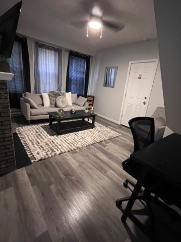 5235 Woodland Ave unit 1, Philadelphia, PA 19143 - photo 2