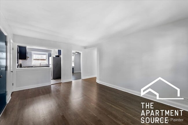 2711 W Berwyn Ave unit 1, Chicago, IL 60625 - photo 4